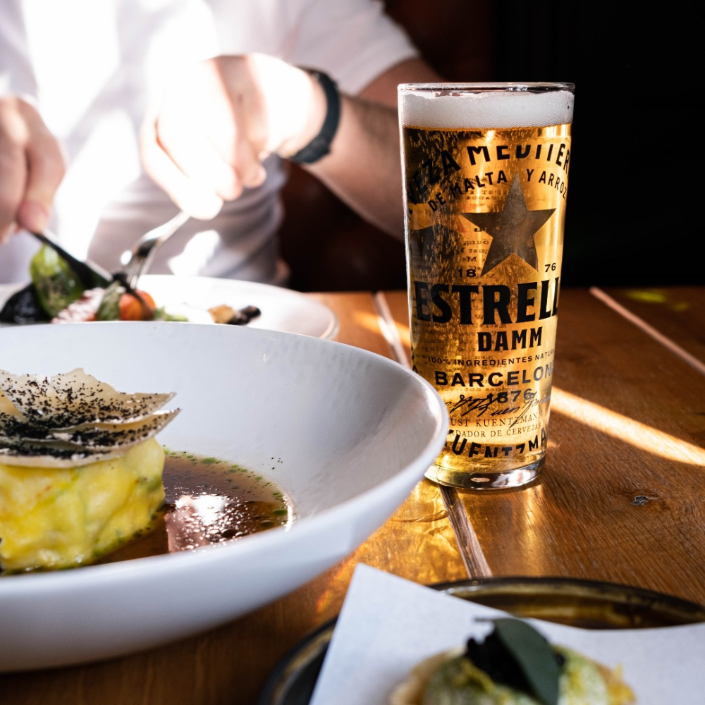 11G Estrella Damm Lager Keg